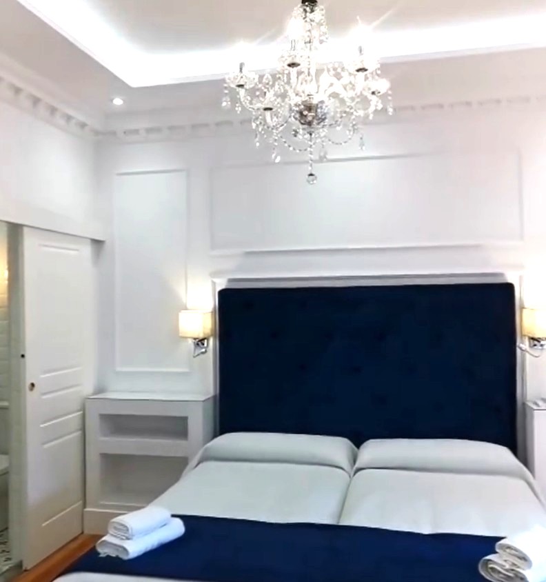 Suite 2